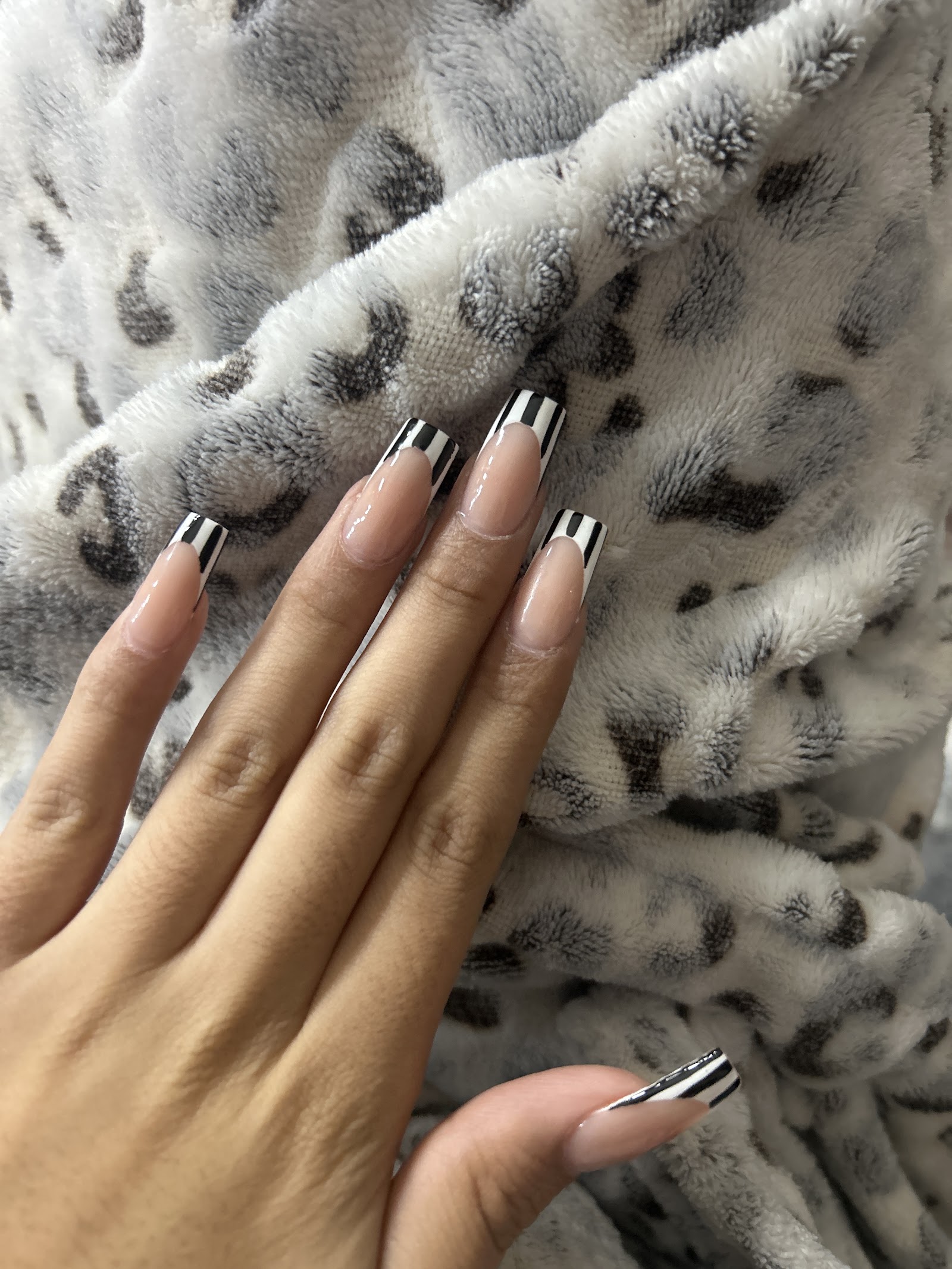 V Nails Spa nail work in Thornton, Colorado